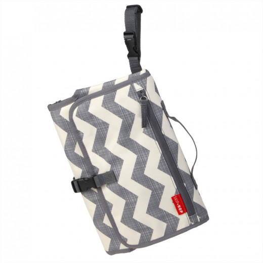 Skip Hop Pronto Mini Changer- Chevron