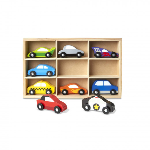 ألعاب خشبية بتصميم سيارات صغيرة من ميليسا اند دوج