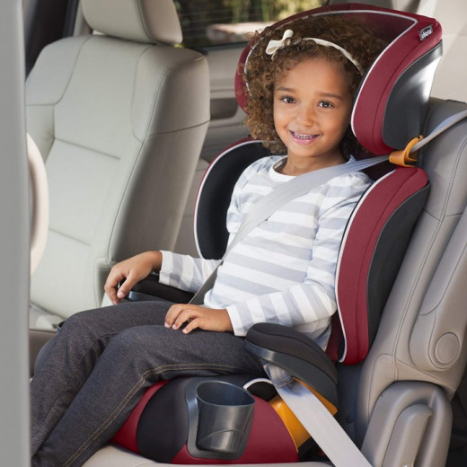 مقعد يوضع بالسيارة لحماية الطفل بلون أحمر و أزرق غامق من تشيكو