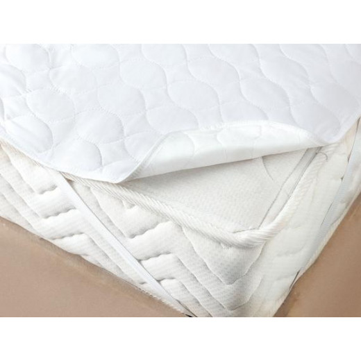 Madame Coco Quilted Mattress Protector, White Color