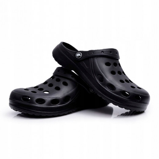 Crocs Classic Clogs, Black Color, Size 42/43