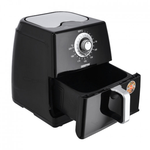 Geepas digital air fryer 8L 1700 watt