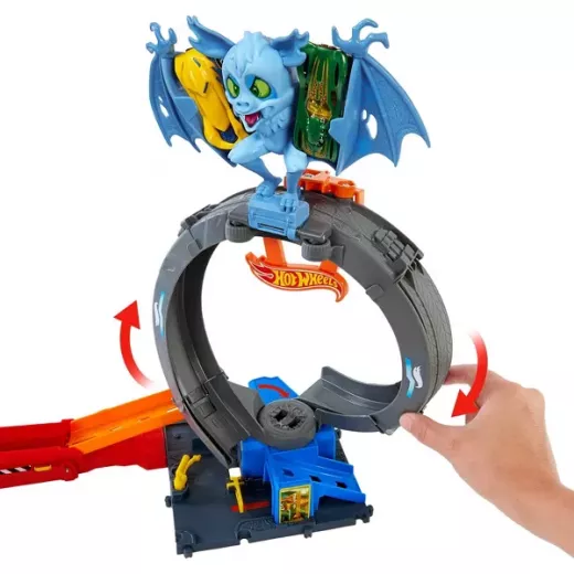 Hot Wheels Let's Race City Tire Shop Bat Loop Attack