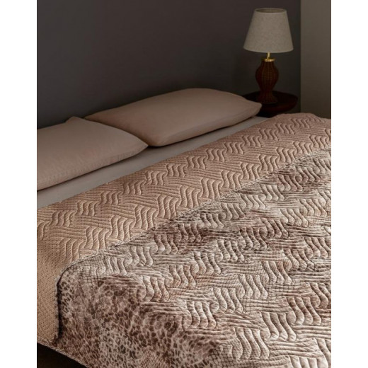 Madame Coco bedspread, Thayer design, king size